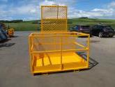 Access Platform with removable rear extension and fork pockets