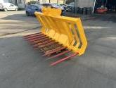 8ft Muck Fork with 65mm slew digger and Pin and Cone brackets