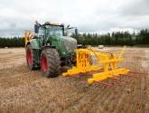 Octa-Quad Bale Handling System - front section for carrying 4 round bales or 2 Heston bales at a time. Showing folding version.