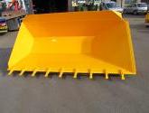 8ft wide Side Tipping Bucket with bucket teeth and pin and cone